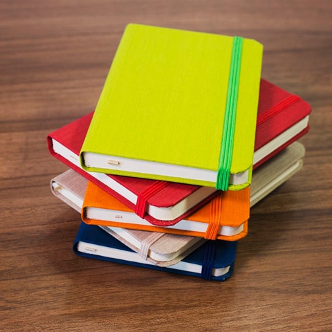 CADERNETA DE ANOTAÇÕES PERSONALIZADA