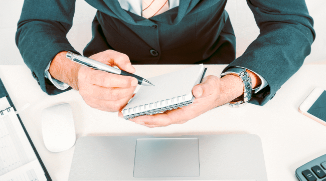 Texto SEO Redoma personaliza cadernetas e blocos de anotações para empresas